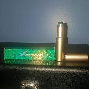 Too Faced Mermaid Tears La Creme Lipstick